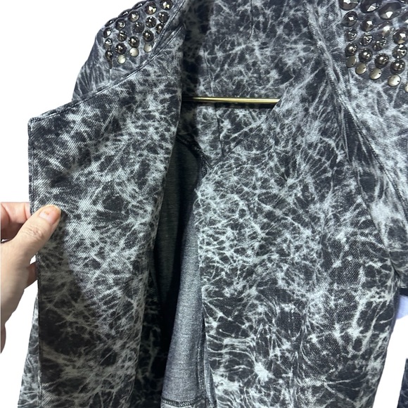Bad B Vibes Acid Wash Look Akira Tie Back Studded Blazer Small - Picture 8 of 15